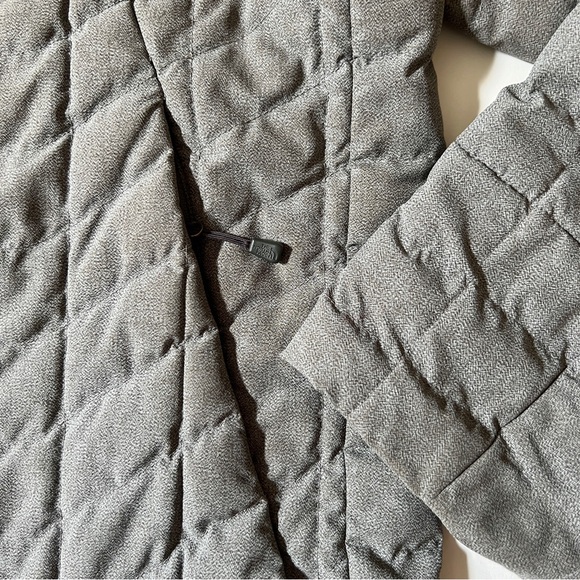 The North Face Thermoball Jacket size XL - Picture 5 of 7